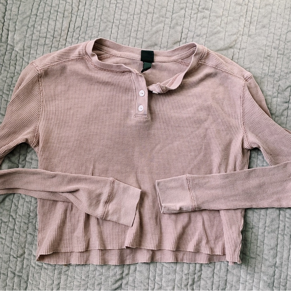 cropped henley